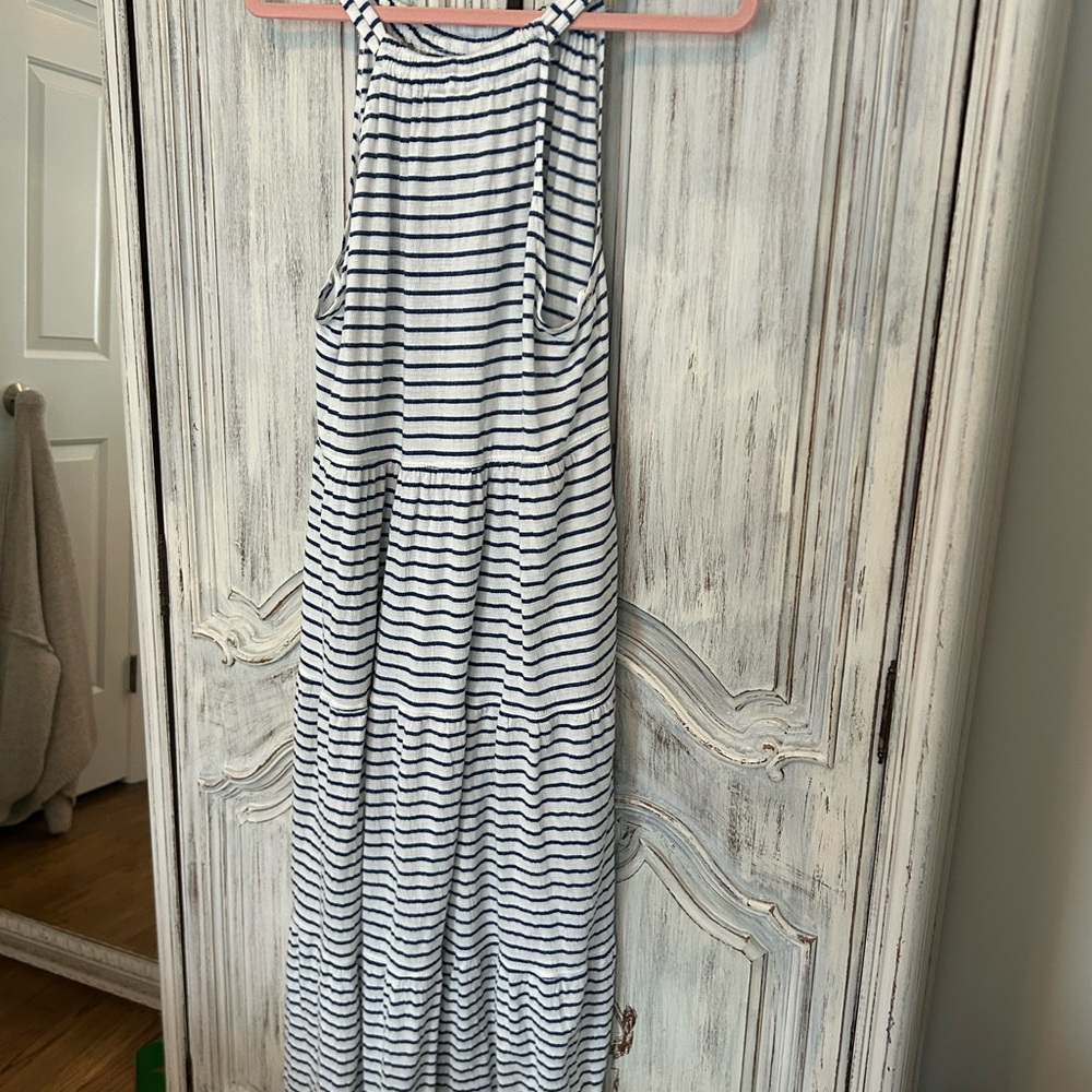 Max Studio Navy and White Striped Garment - Picture 2 of 3